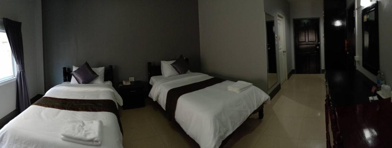 Submukda Phoomplace Hotel Mukdahan Luaran gambar