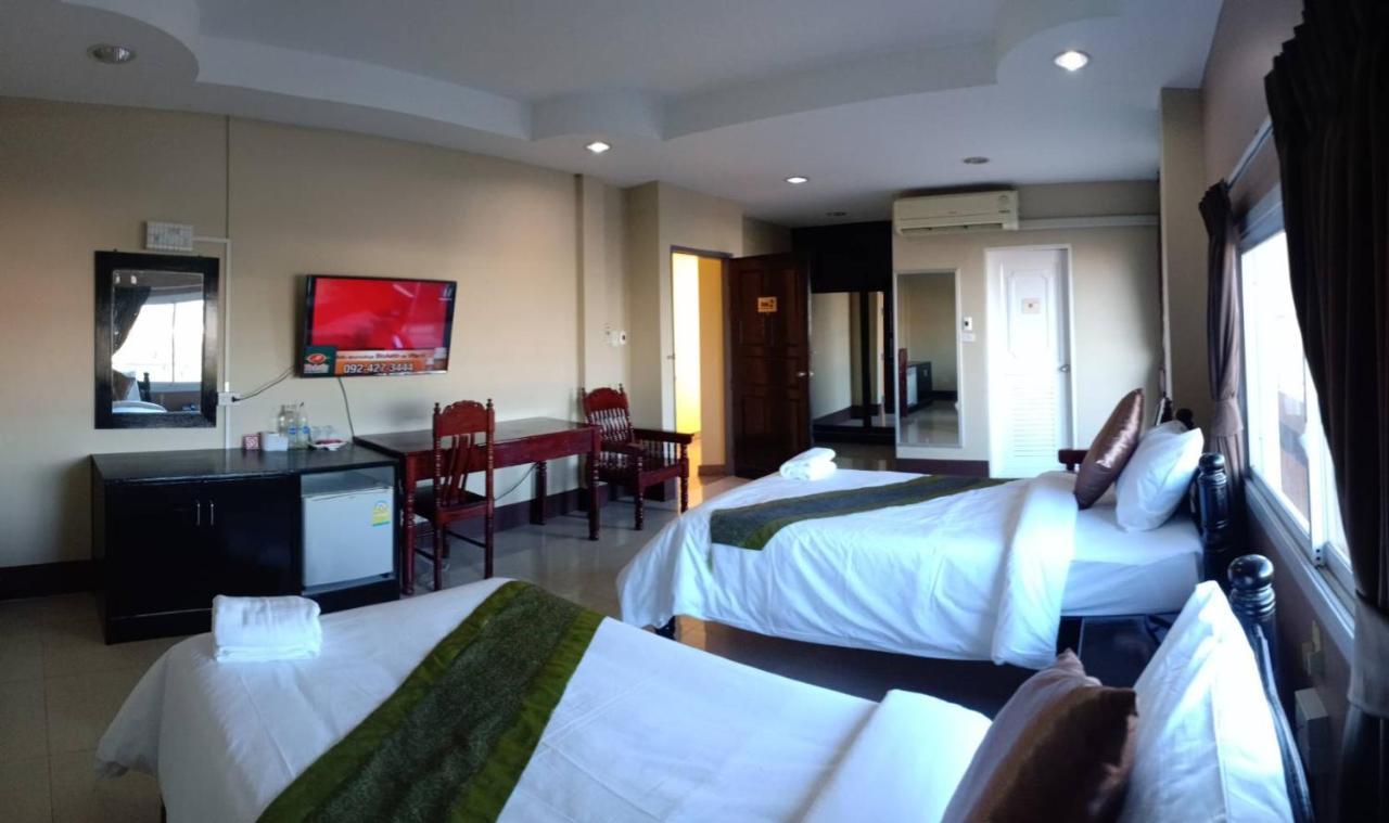 Submukda Phoomplace Hotel Mukdahan Luaran gambar