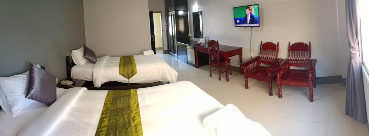 Submukda Phoomplace Hotel Mukdahan Luaran gambar