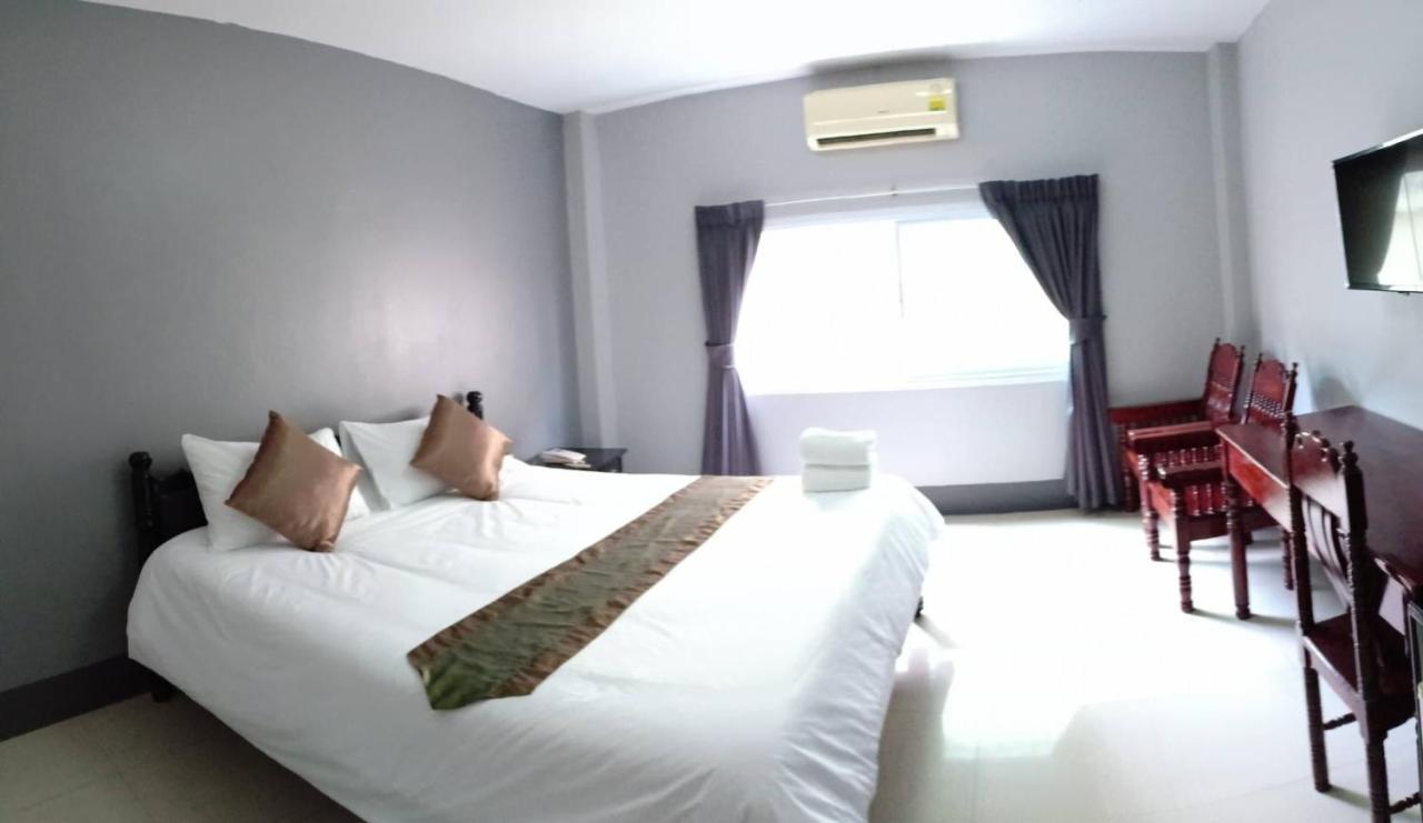 Submukda Phoomplace Hotel Mukdahan Luaran gambar