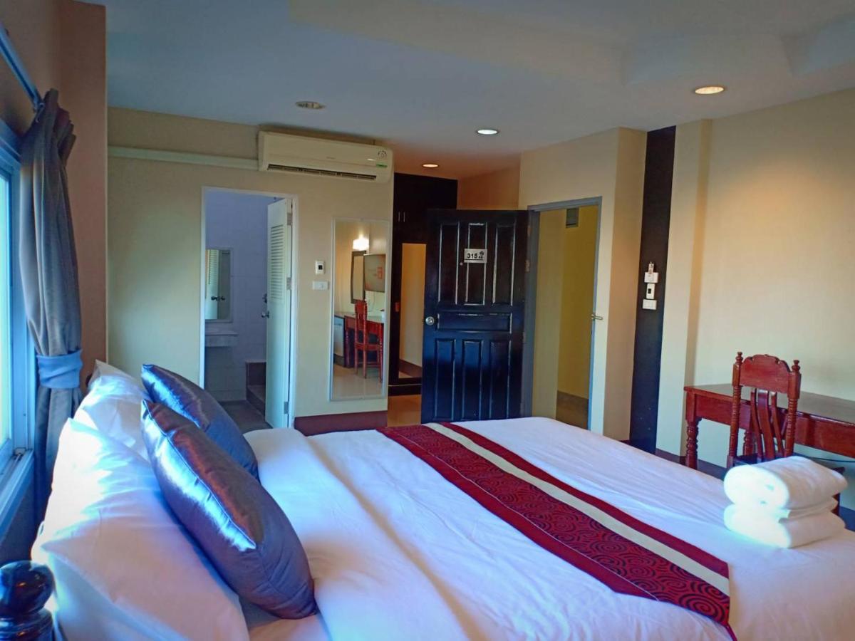 Submukda Phoomplace Hotel Mukdahan Luaran gambar