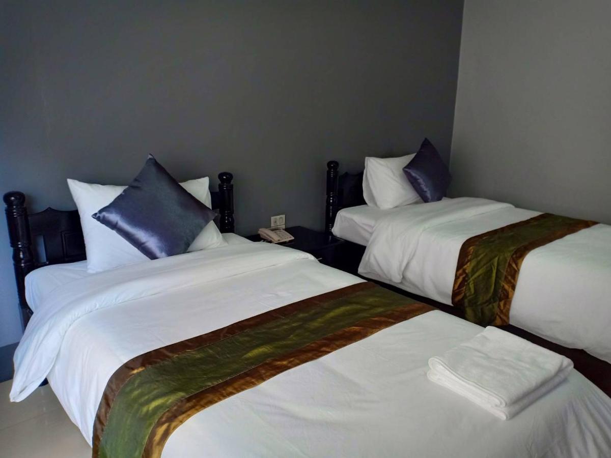 Submukda Phoomplace Hotel Mukdahan Luaran gambar