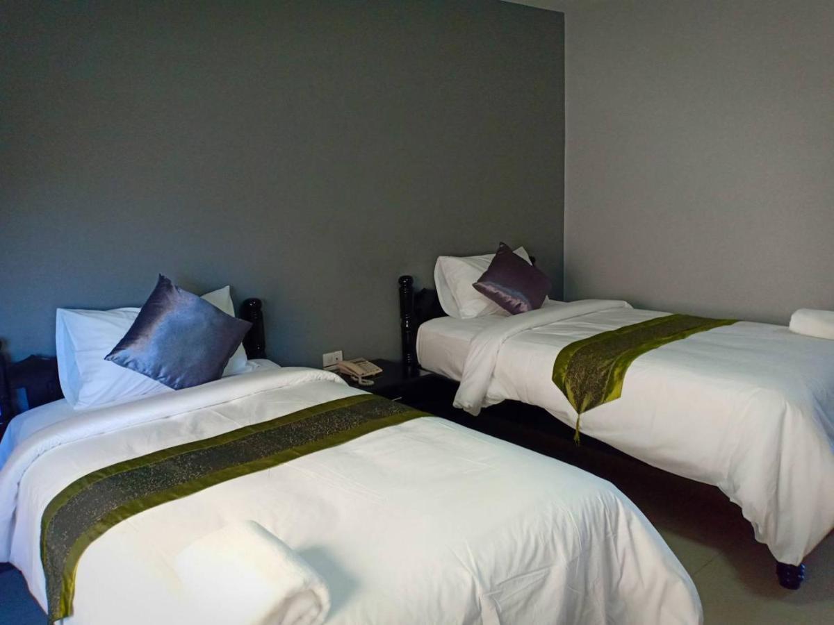 Submukda Phoomplace Hotel Mukdahan Luaran gambar